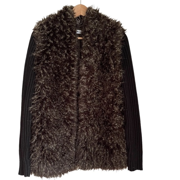 Calvin Kline Faux Fur Oversize Jacket Size: M - Picture 10 of 11